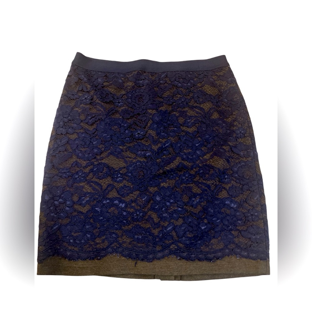 ENGLISH LAUNDRY - Blue lace/gray skirt. NWT.
